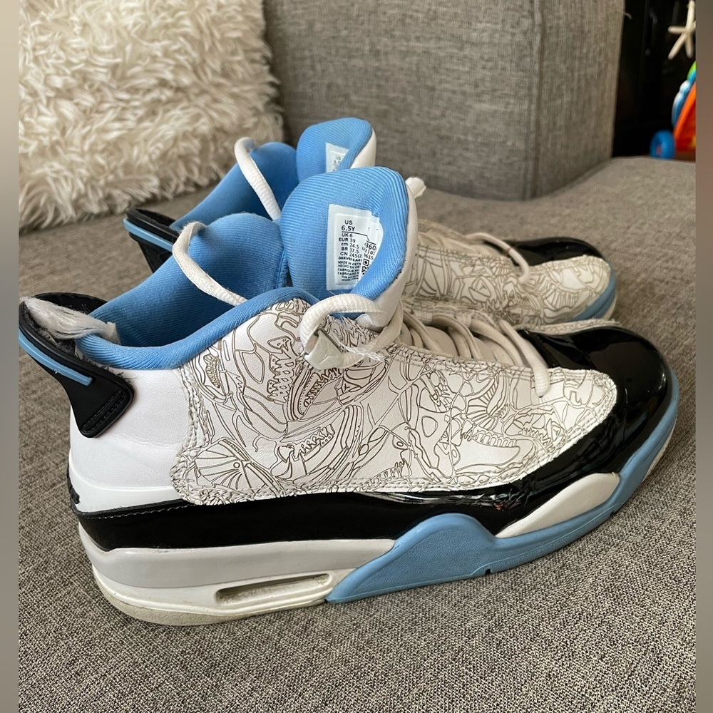 Jordan dub zero GS Legend blue gray graphics sneakers youth sz 6.5 DV1360-114